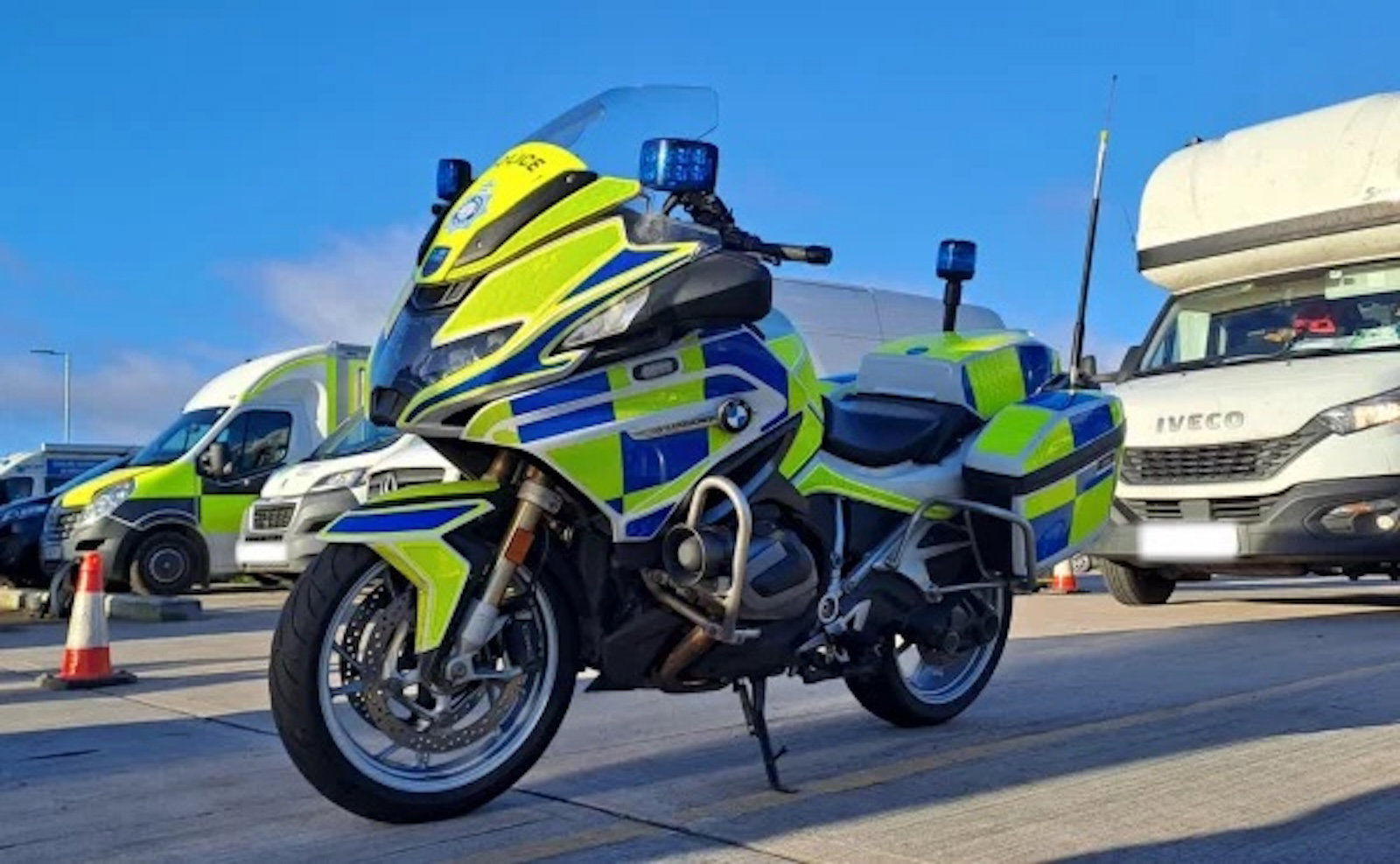 Metropolitan Police Plan to Disband Roads Policing Unit, Raising Concerns Over Rider Protection