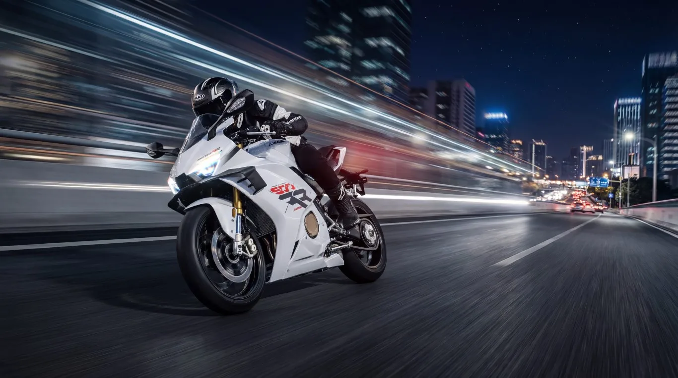 中国新興ZXMotoがポルトガル上陸へ、スポーツ「500RR」が予約受付開始