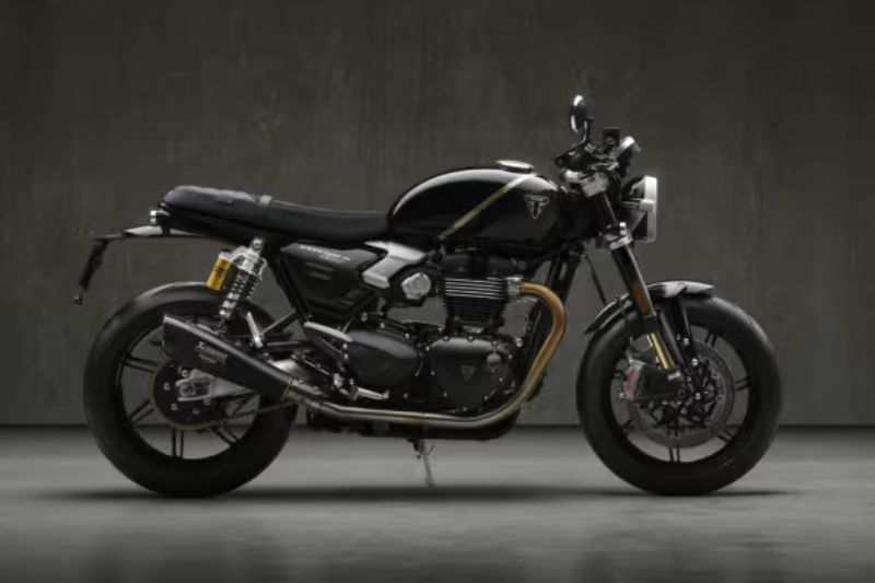 Triumph Unveils Limited-Edition Speed Twin 1200 TFC Overseas