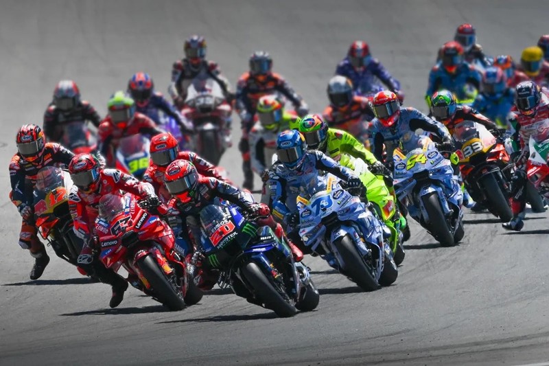 『ジャック・リーチャー』主演俳優、元MotoGPライダー役で新作映画に