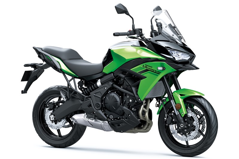 カワサキVersys650、2027年型は649cc並列2気筒で足つき性も強化