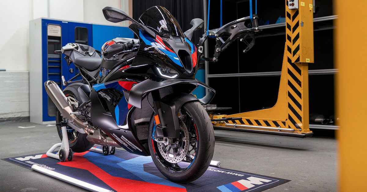 BMW's 2027 M 1000 RR Gets a Lightweight New Frame — About 1.3kg Lighter Through Optimized Rigidity