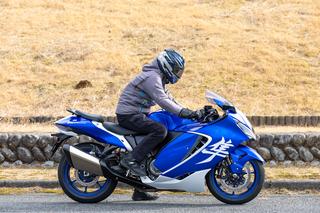 A Detailed Look at Suzuki's New Hayabusa Special Edition — Real-World Fuel Economy, Seat Height, and More