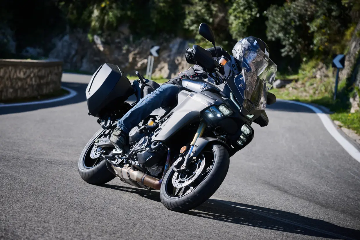 Is the Yamaha Tracer 9 GT Worth Buying Right Now? Italian Media Weighs the Pros and Cons
