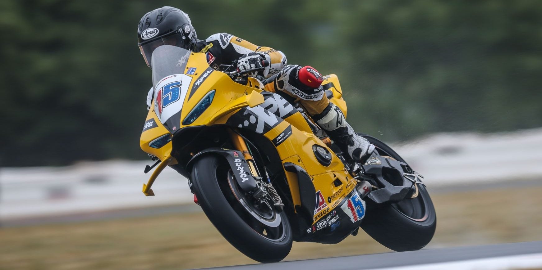 MotoAmerica: PJ Jacobsen Takes Superbike Pole at The Ridge