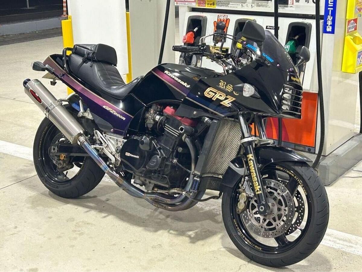 "Don't Buy It as Your Only Ride" — A GPZ900R Owner's Honest Reality