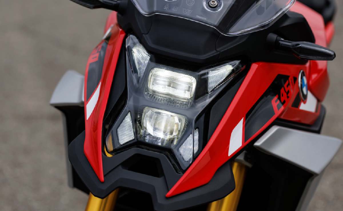 BMW、アルゼンチンで最安価トレイル「F450GS」発売、420cc2気筒
