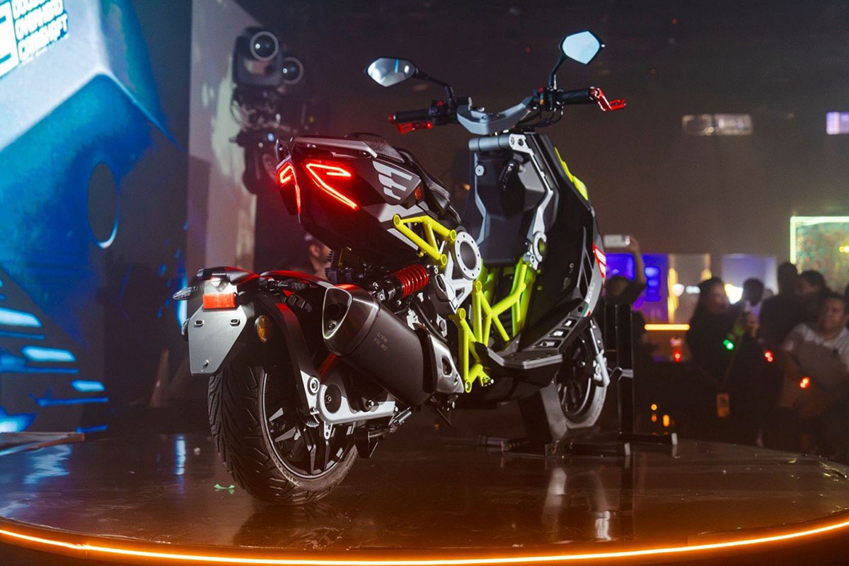 Mexico's ITALIKA Launches Limited 'Drag STR180' Scooter Co-Developed With Italy's Italjet