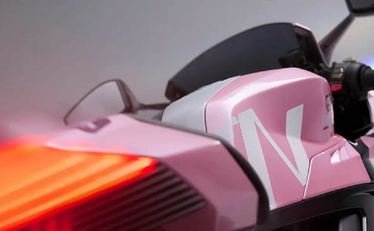 Norton and Peaceful Research Build One-Off 'Manx [P]R' Show Bike