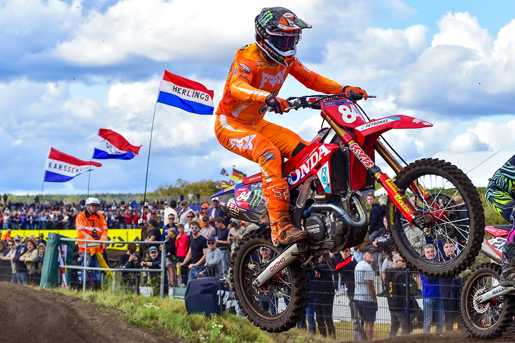 ヘルリンクス、アーネム戦も制し12連勝 総合745点でMX2はファレスが首位