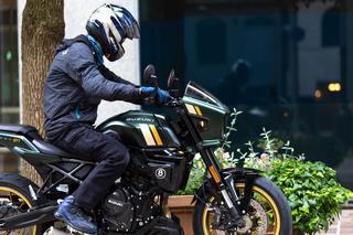 Suzuki GSX-8TT Ride Test: Easy to Handle, Even for Big-Bike Beginners