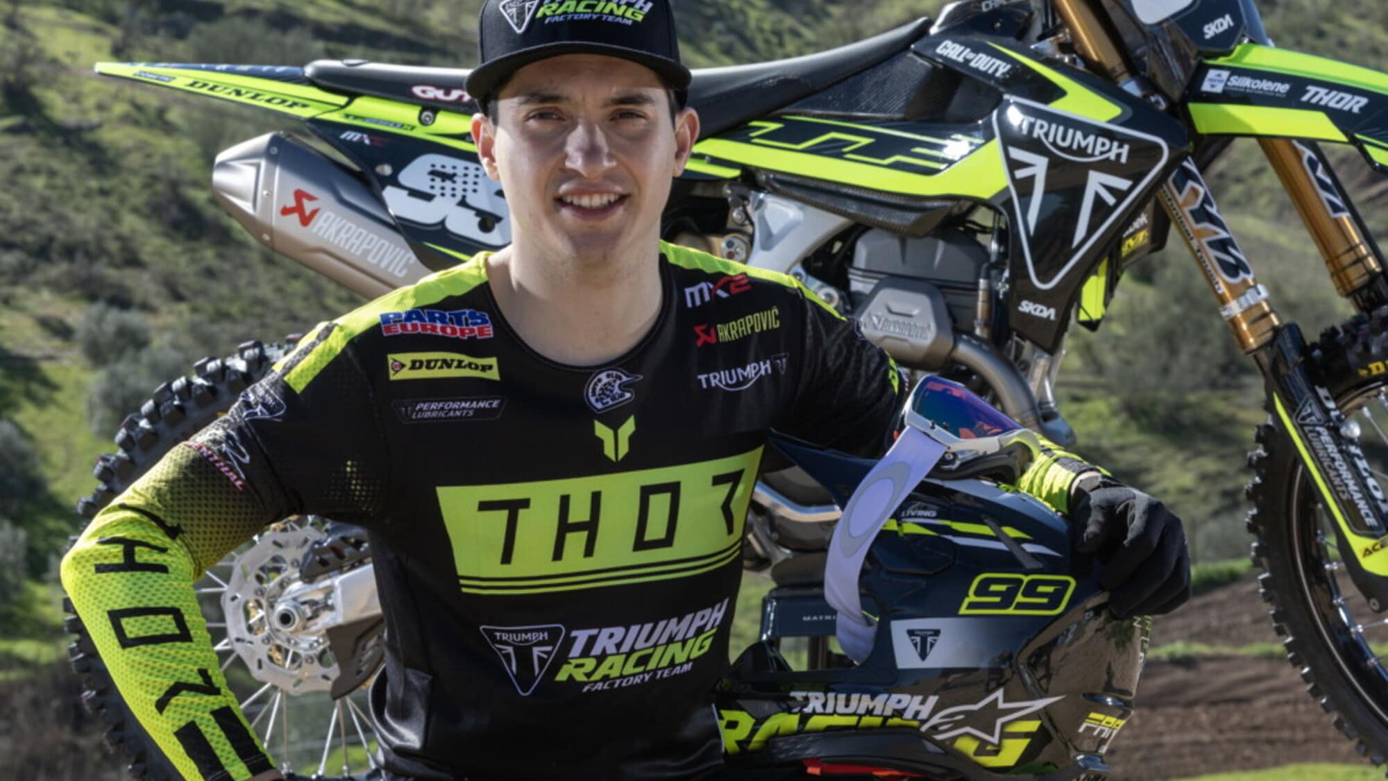 Triumph Pulls Off Market Coup, Signs MX2 Points Leader Farres for MXGP
