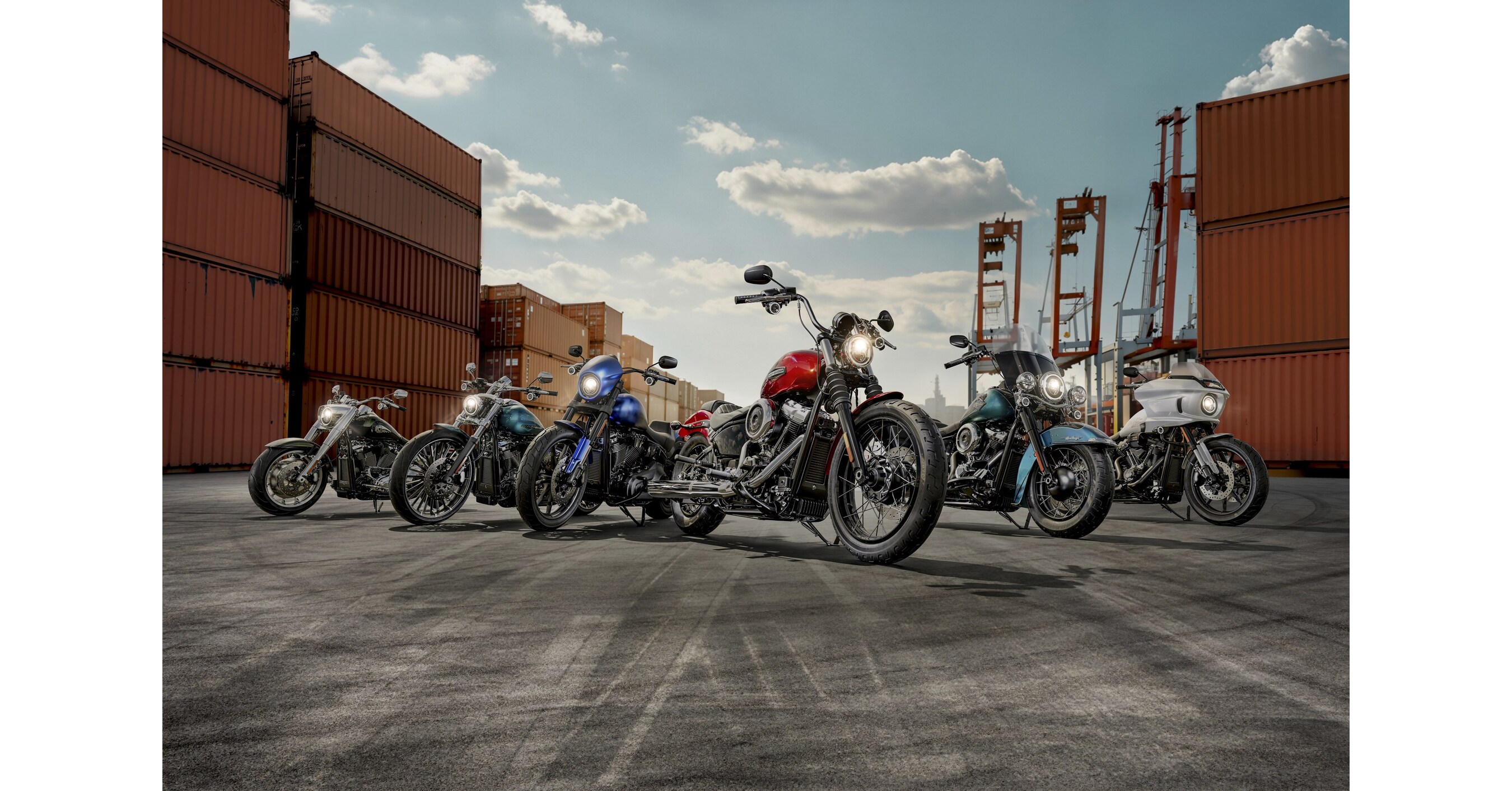Harley-Davidson、建国250年記念Liberty EditionとSuper Glide復活