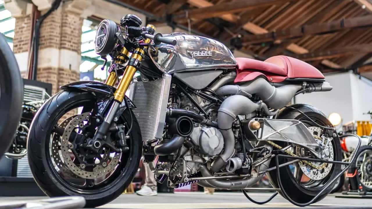 New Aperion Teased With an 8-Cylinder Two-Stroke Making Nearly 280 Horsepower