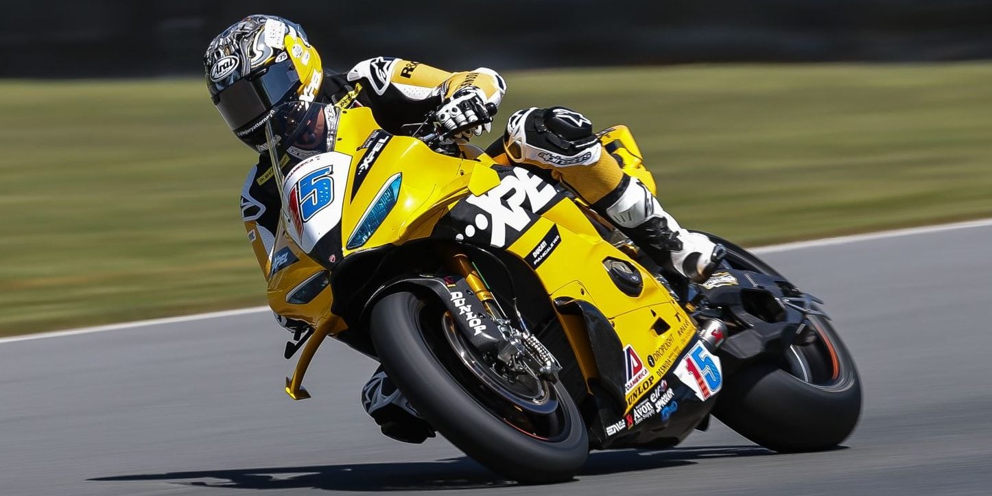 MotoAmerica Superbike: Jacobsen Fastest in Rain-Soaked Practice at The Ridge
