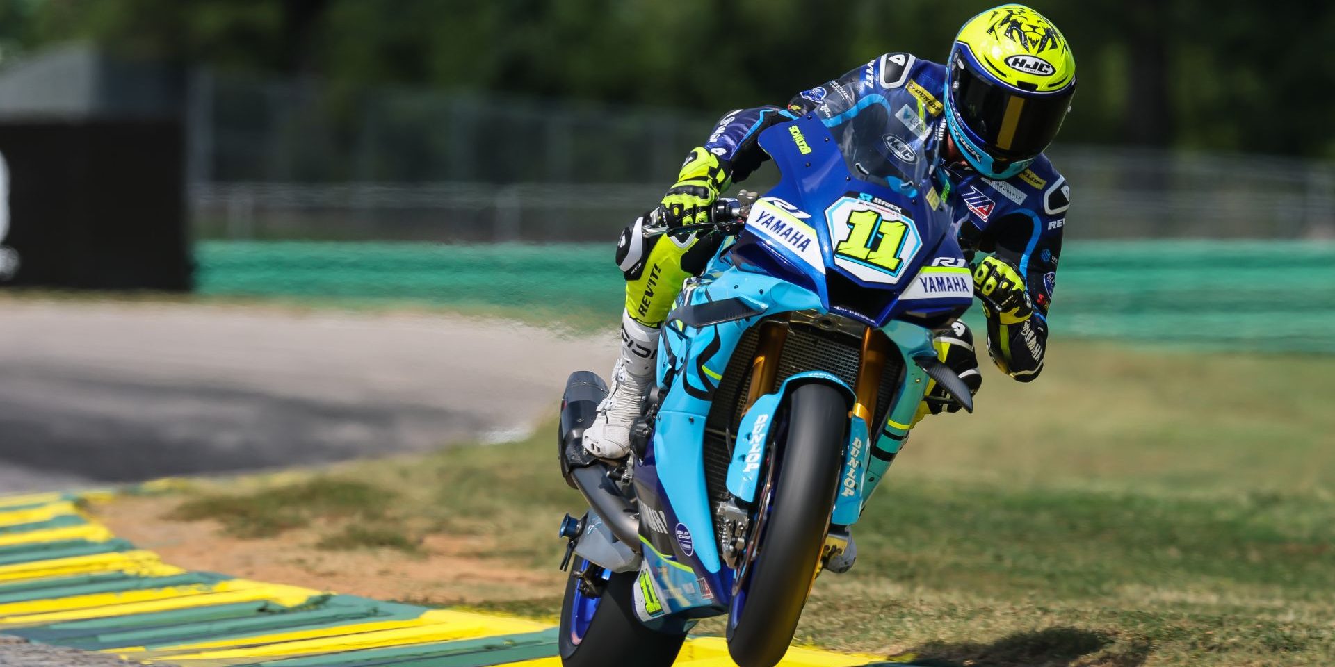 Mathew Scholtz Takes MotoAmerica Superbike Pole at VIR