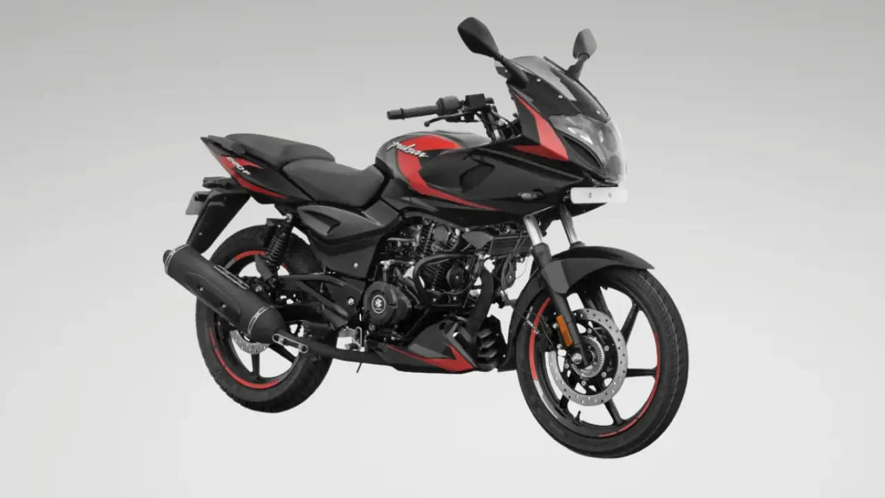 2026 Bajaj Pulsar 220F Debuts With Full LED Lighting, Priced at 1.36 Lakh