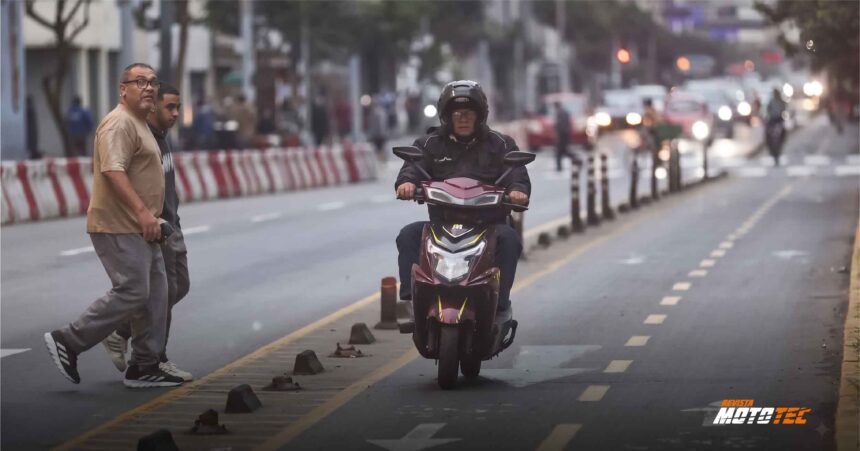Peru's Electric Motorcycle Imports Surge 228% — But Some Models Can't Get Registered