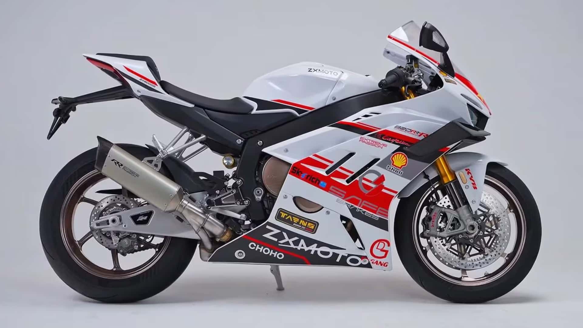 ZXMoto、WorldSBKで戦った「820RR-R」の市販版スペックを公開