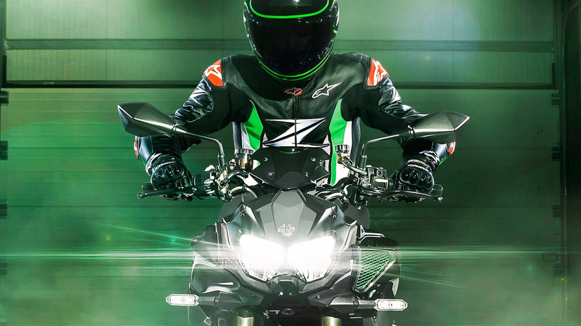 Kawasaki's Supercharged Z H2 SE Makes Buying European Optional