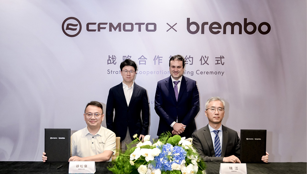 中国CFMOTO、Bremboと長期戦略提携。中大型モデルのブレーキを共同開発へ