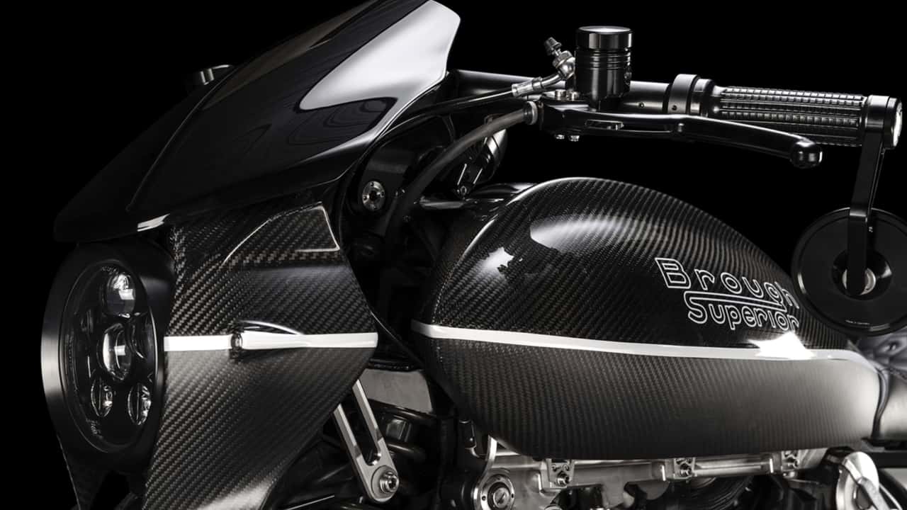 Brough Superior「Dagger S」登場 手仕上げの豪奢なストリートファイター