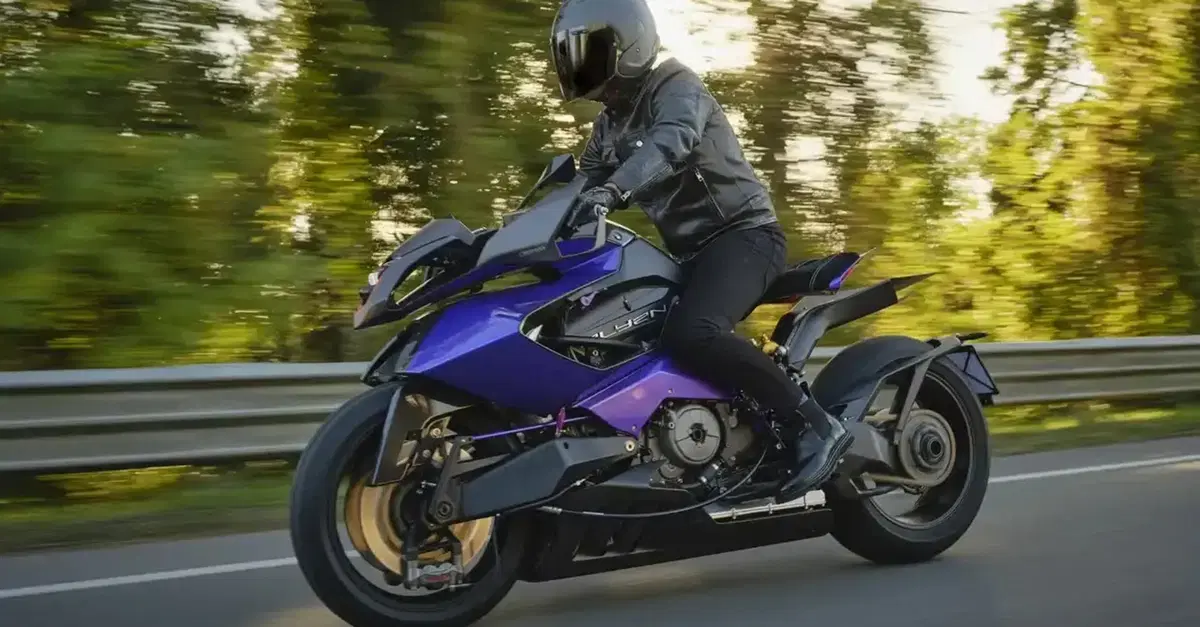 Former Bimota Designer Ascanio Rodrigo's 'Vyrus Alien': A 202hp Ducati-Powered Oddity