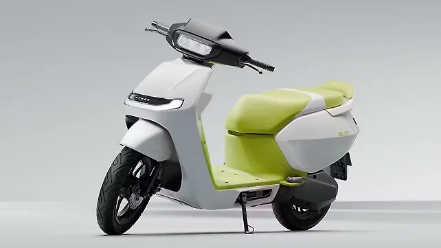 アザーの新型電動スクーター「Konarc」、8月29日にインド発売