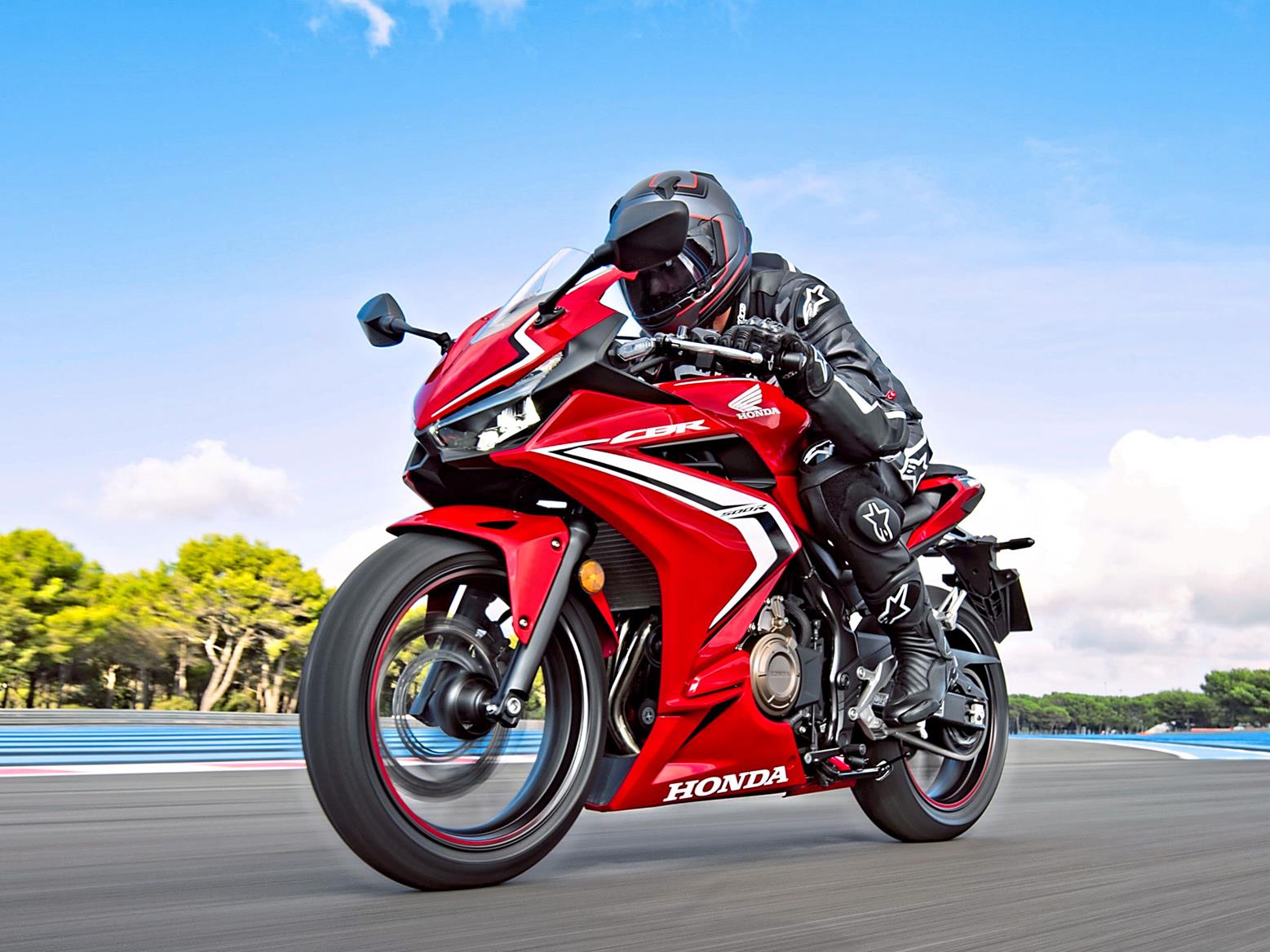 A2免許で選ぶ初めての一台、47bhpの制限と初心者に優しいバイクの条件