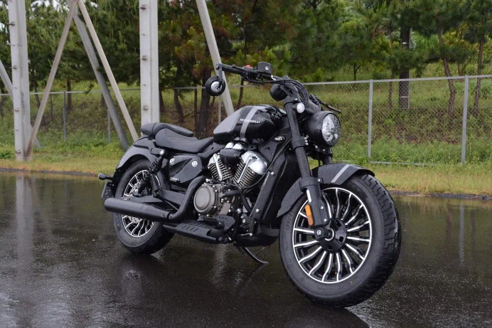 Test Ride: Morbidelli's C252V Cruiser and the 93-Man-Yen Himalayan