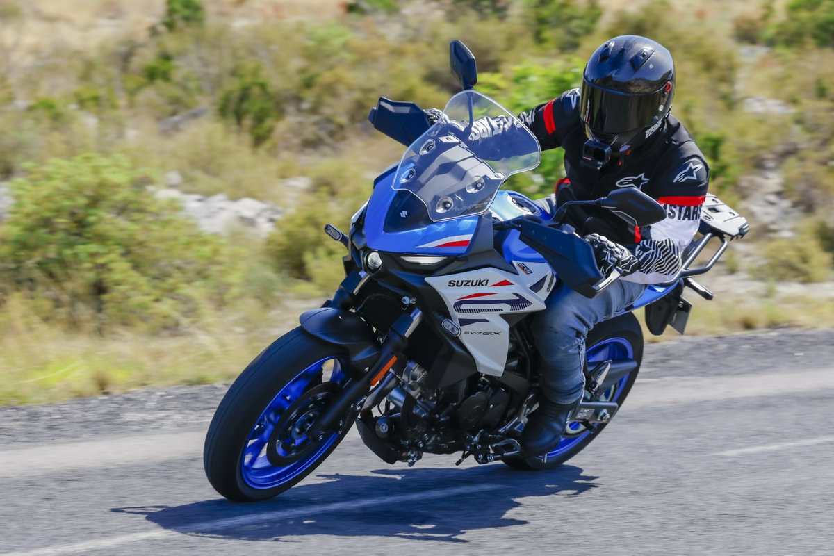 Suzuki SV7-GX (2026) Review: A Crossover That Modernizes the Classic SV650 Formula