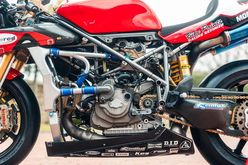 スティーブ・ヒスロップ2002年英国王座のドゥカティ998RS、2100万円で販売