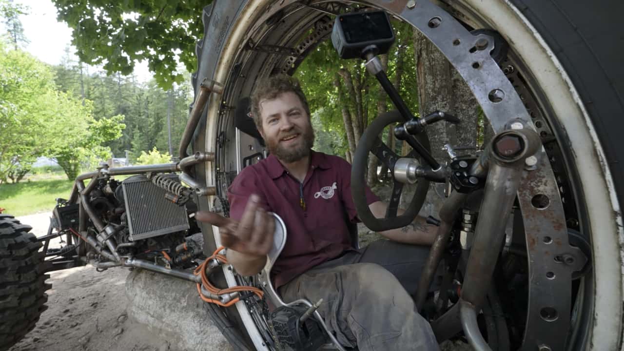 「CGかと思った」全手作りの3輪モンスター・トライク ガレージビルドの狂気