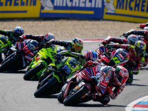 MotoGP全11チーム、2027〜2031年の参戦契約に署名 次期レギュ体制が固まる