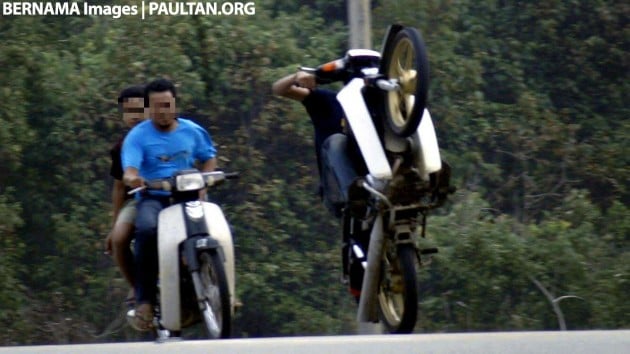 Malaysia to Crack Down Harder on 'Mat Rempit' Street Racers, Sharply Raising Penalties