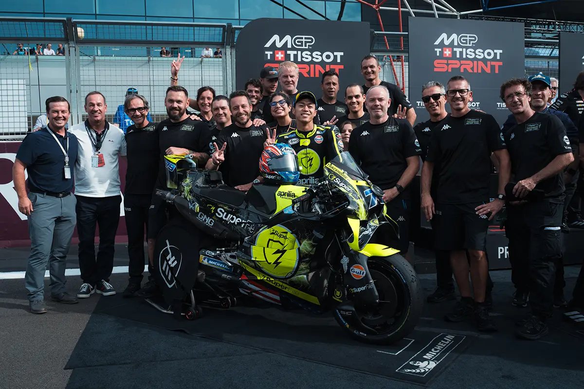 MotoGPイギリスGP、小椋藍がスプリント2位も決勝は今季初の転倒リタイア
