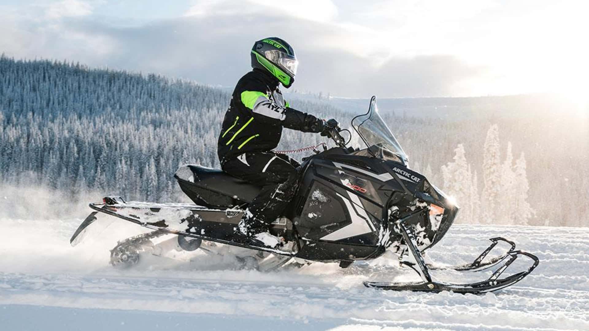 スノーモービル販売は横ばい、平均年齢53歳——北米パワースポーツの高齢化問題