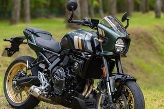 Suzuki New GSX-8TT Test Ride: Combining SV650 Ease with GSX-8R Sportiness?