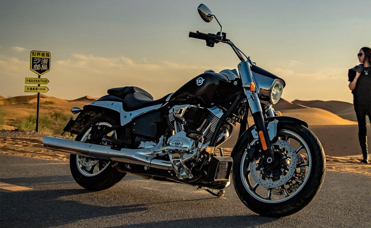La crucero china X-Wedge desafía a Harley con un V-twin S&S