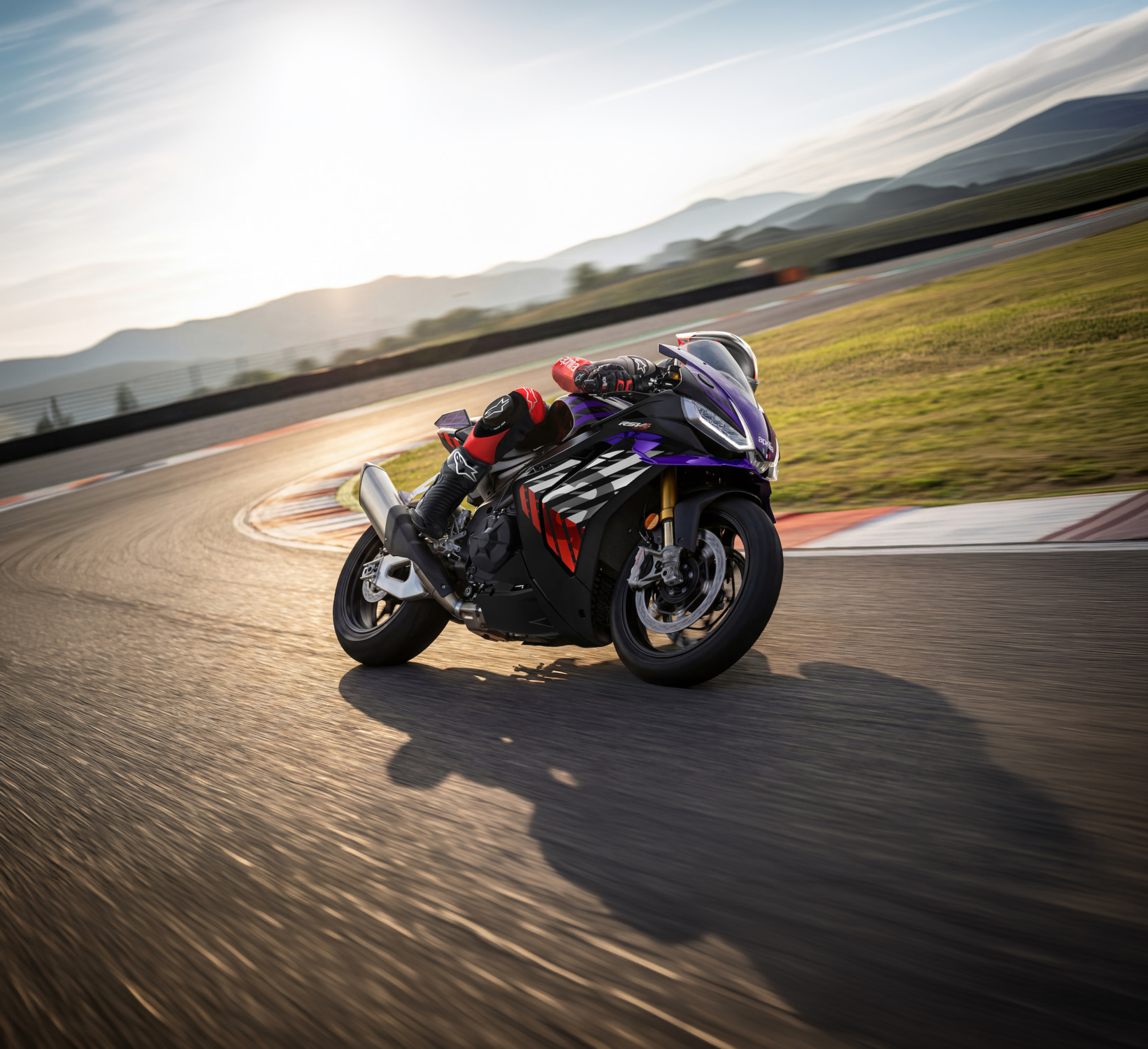 Aprilia Brings 12 Each of the RSV4 and RS 660 Factory to Japan