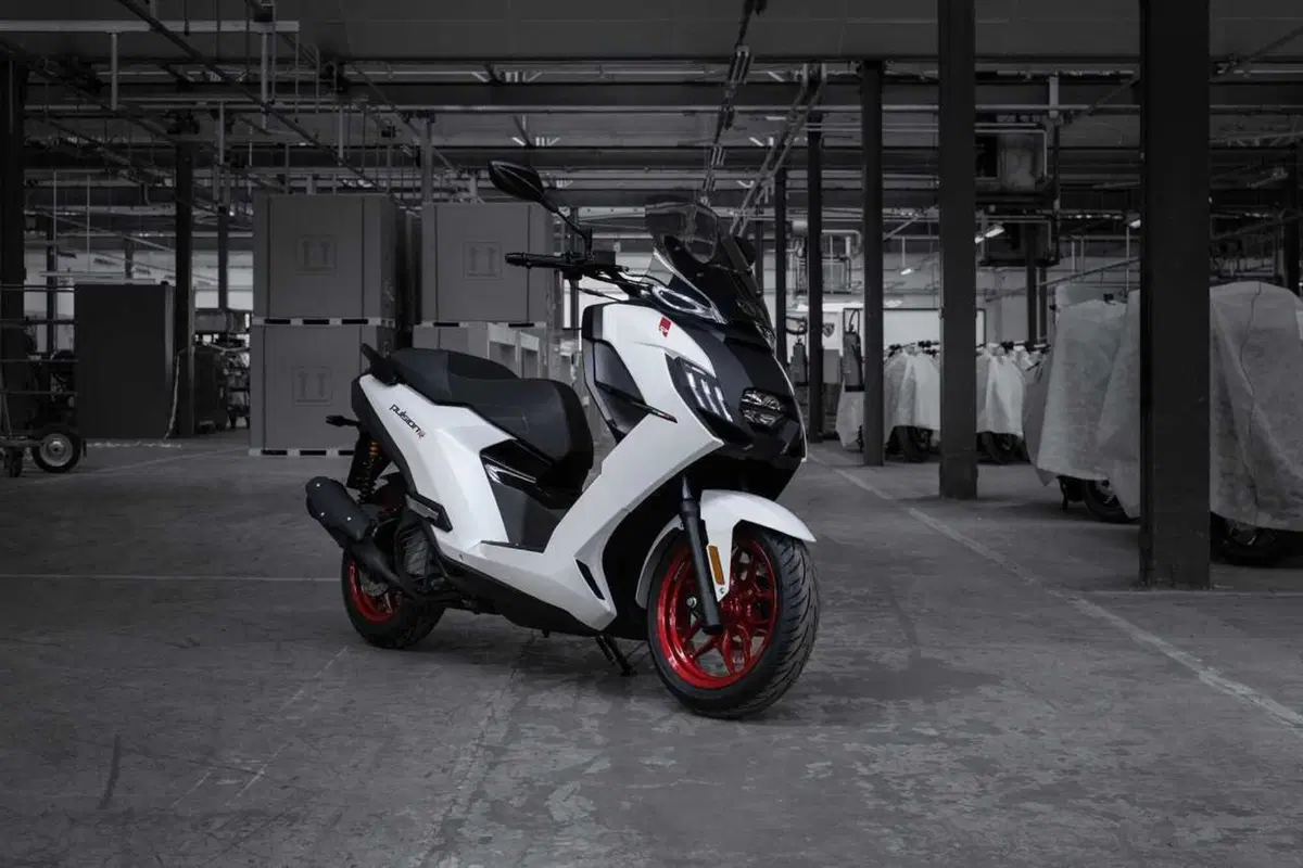 プジョー、限定100台のアーバンGT「Pulsion EVO R」をイタリアで発売