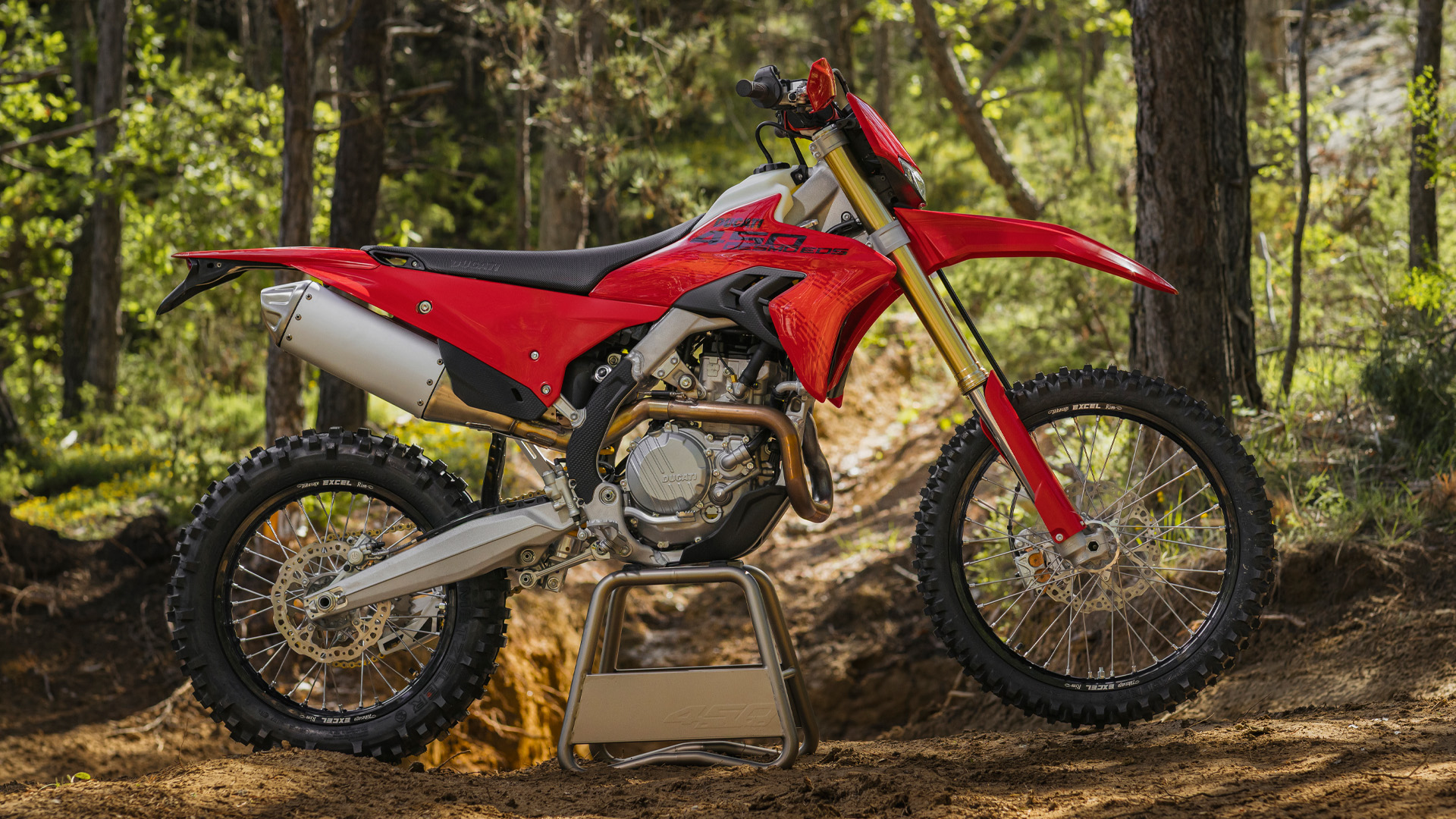 Ducati's First-Ever Enduro, the Desmo450 EDS, Undercuts Yamaha and Rivals at $17,725 AUD in Australia
