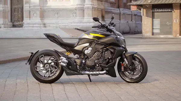 Ducati Diavel V4 Black Roadster Launches in India at 29.98 Lakh, Power Unchanged at 168bhp