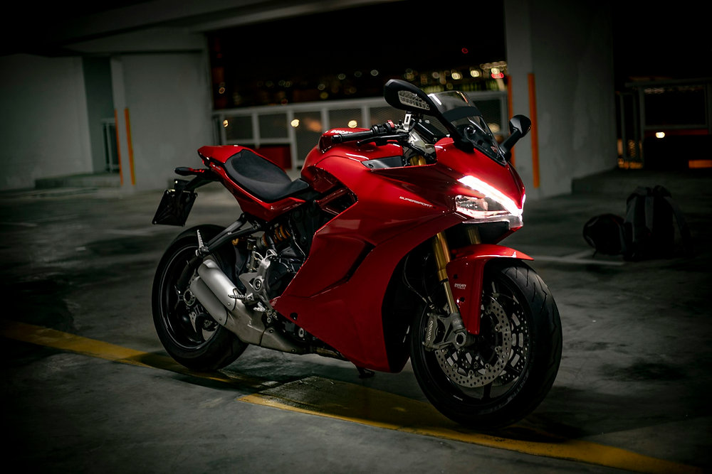 Stunt Bike Basics Explained: Crash Cages, 12 Bars, and Handbrakes