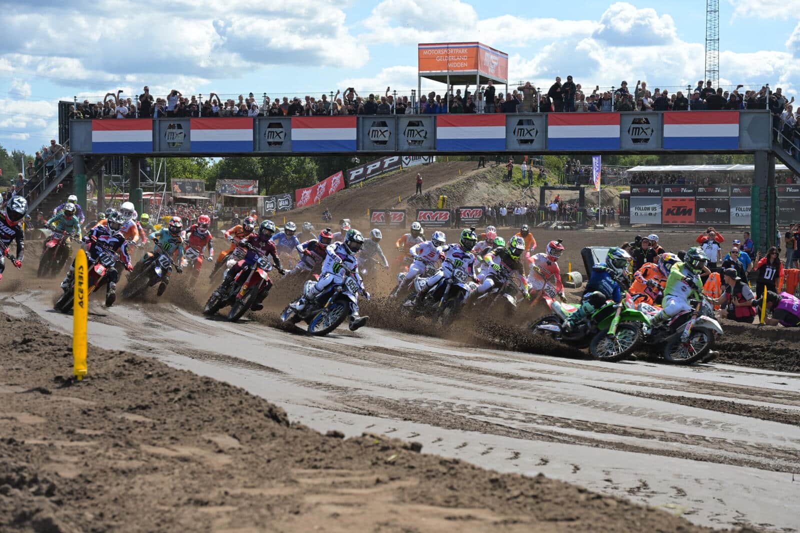 MXGPアーネム、ヘルリングスが大会3連覇と自身6度目王座を狙う