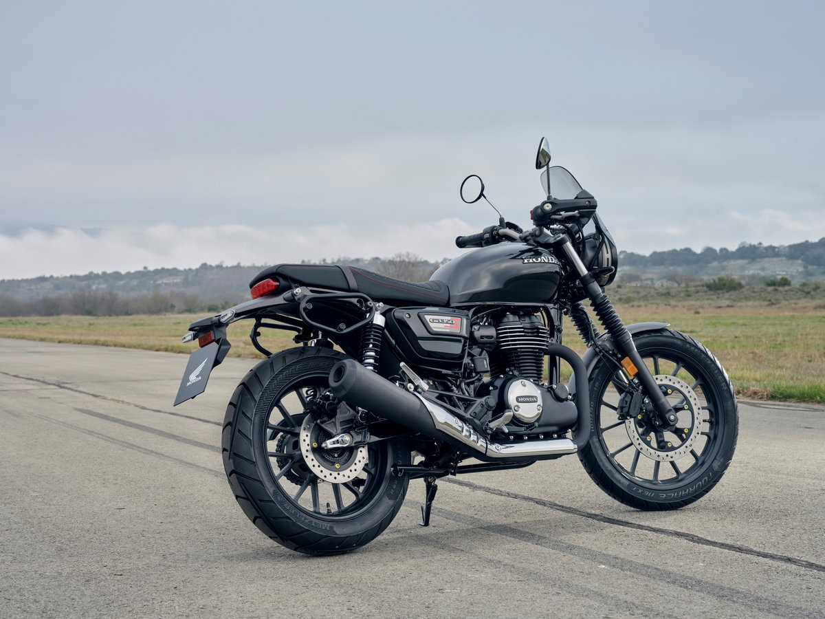 Honda GB350S Tops All UK Motorcycle Sales in June, Holds Modern Classic Lead
