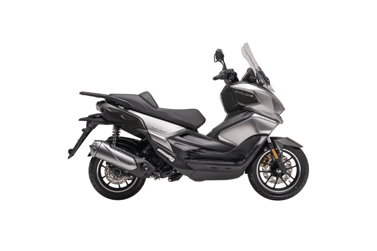 サイクロン「RT2S」、マレーシアで発売 装備充実で1.4万リンギ
