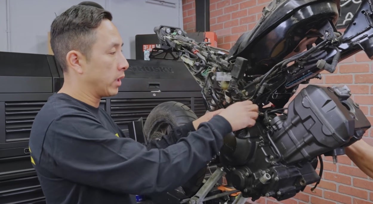 米ショップがホンダ グロムにCBR300のエンジンを移植。7馬力が21馬力へ