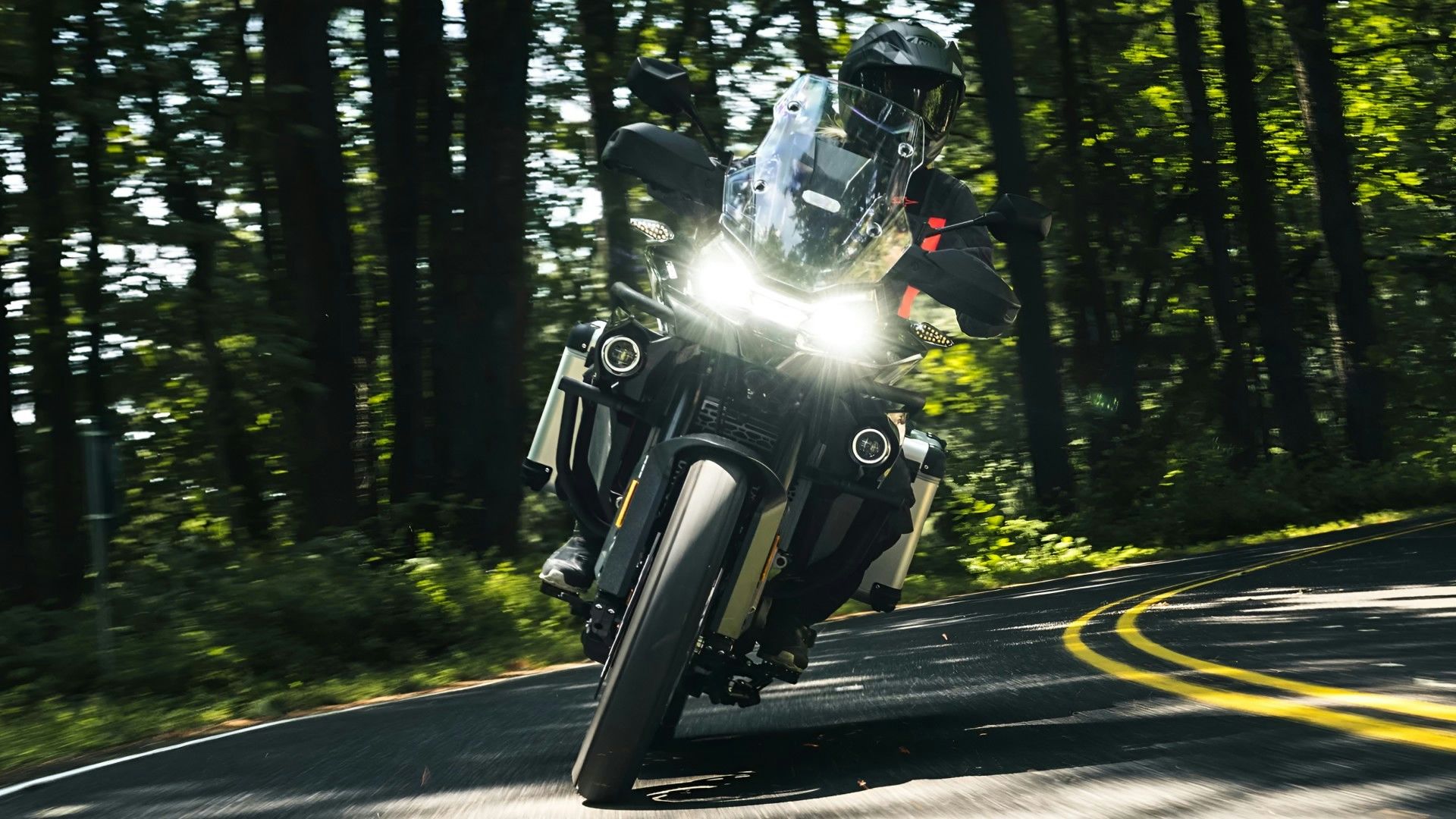 CFMoto's $10,299 Ibex 800 E Undercuts Rivals While Outfitting Like a Flagship