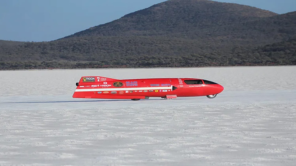 V4ターボ3000ccの新型ストリームライナー、ボンネビルで時速640km超に挑戦